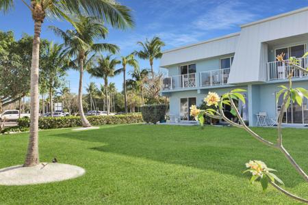 300 Duck Key Drive