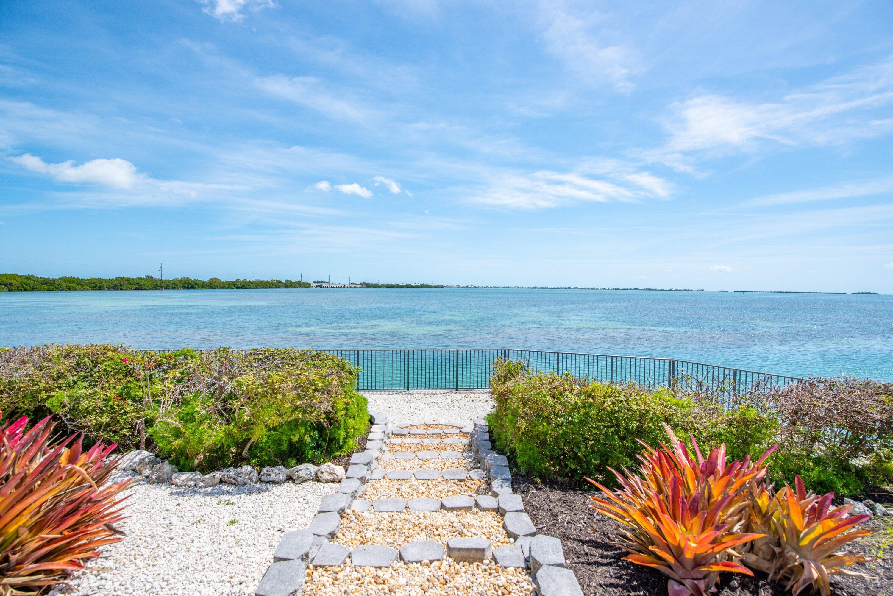 Image 4: 035-23086SnapperLane-CudjoeKey-FL-33042-
