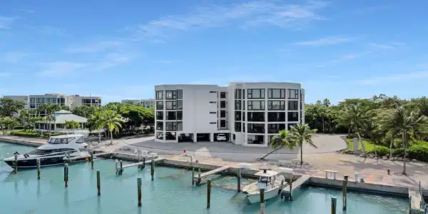 6101 Gulf Of Mexico Boulevard