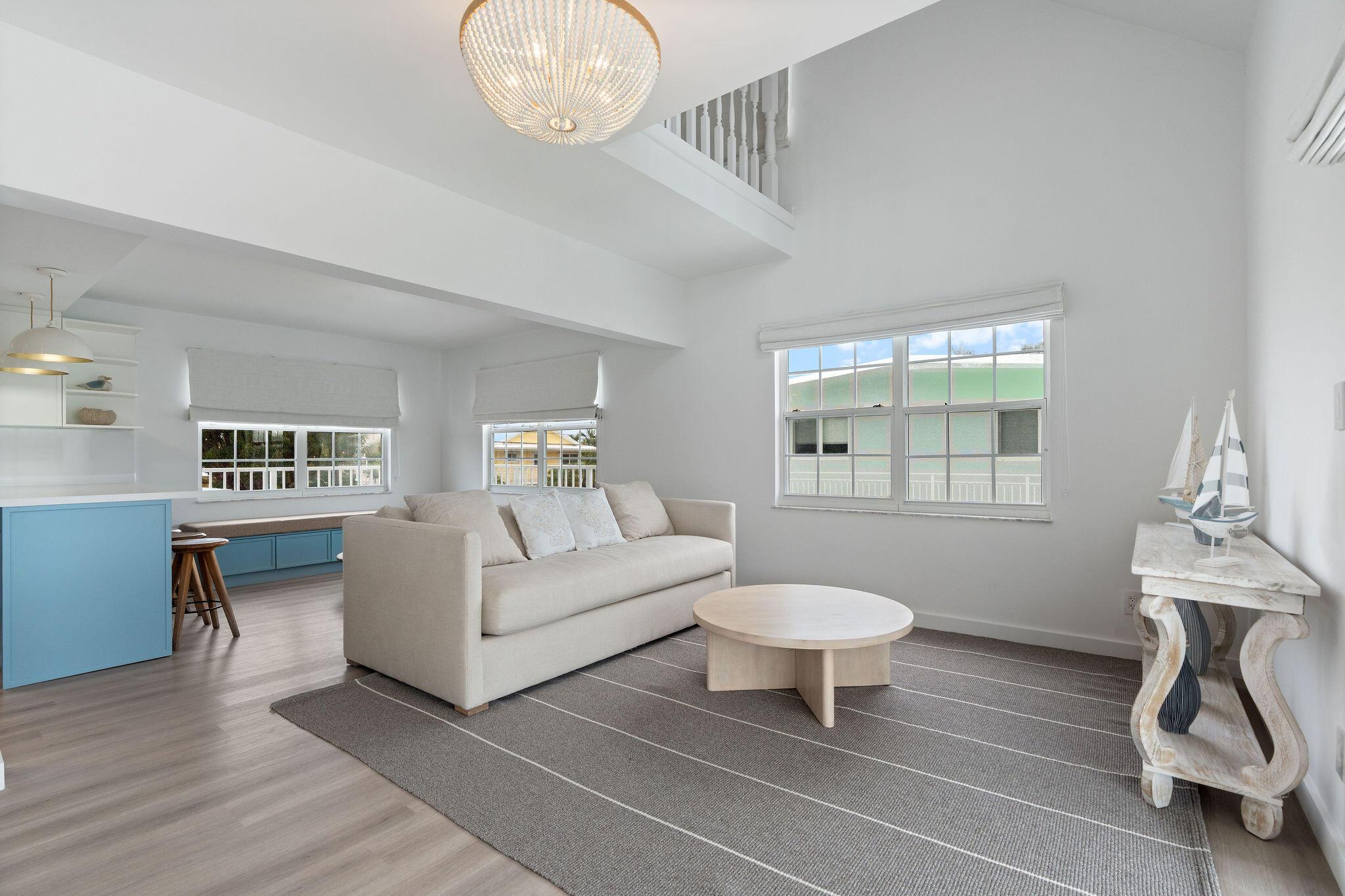 Image 2: Living room