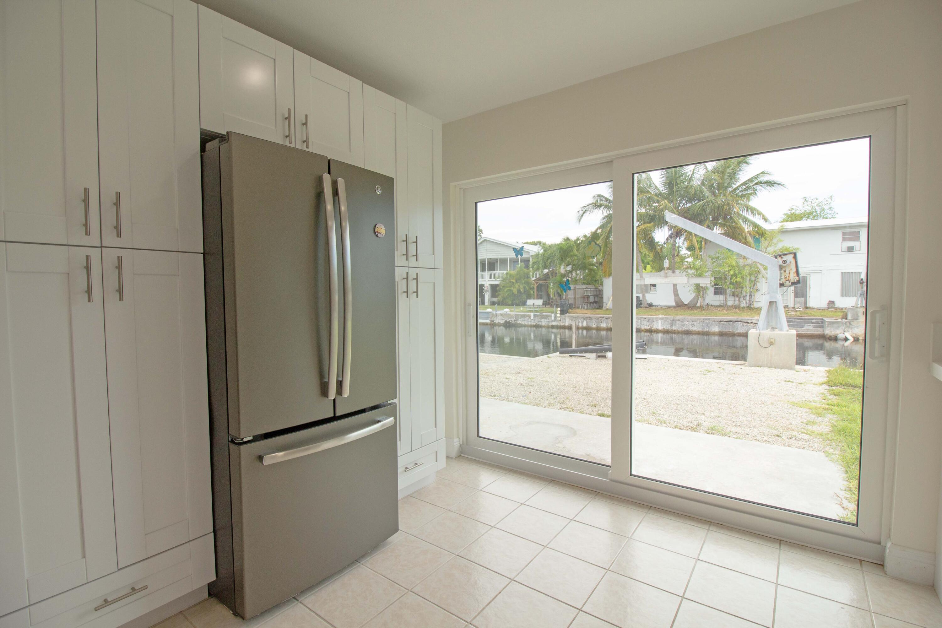 Image 4: Rear SGD
