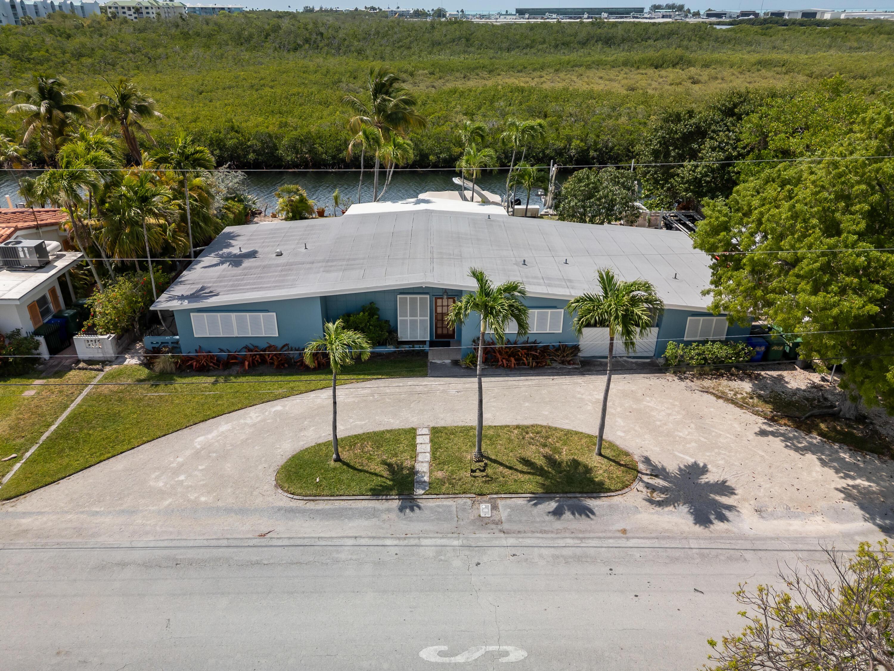 Image 4: 3608 SUNRISE DR HD-6
