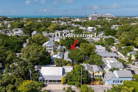 711 Galveston Lane