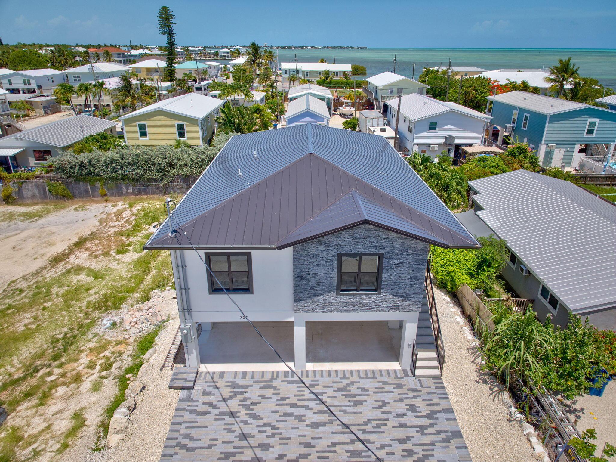 Image 4: 31-web-or-mls-768 82nd St - High Exposur