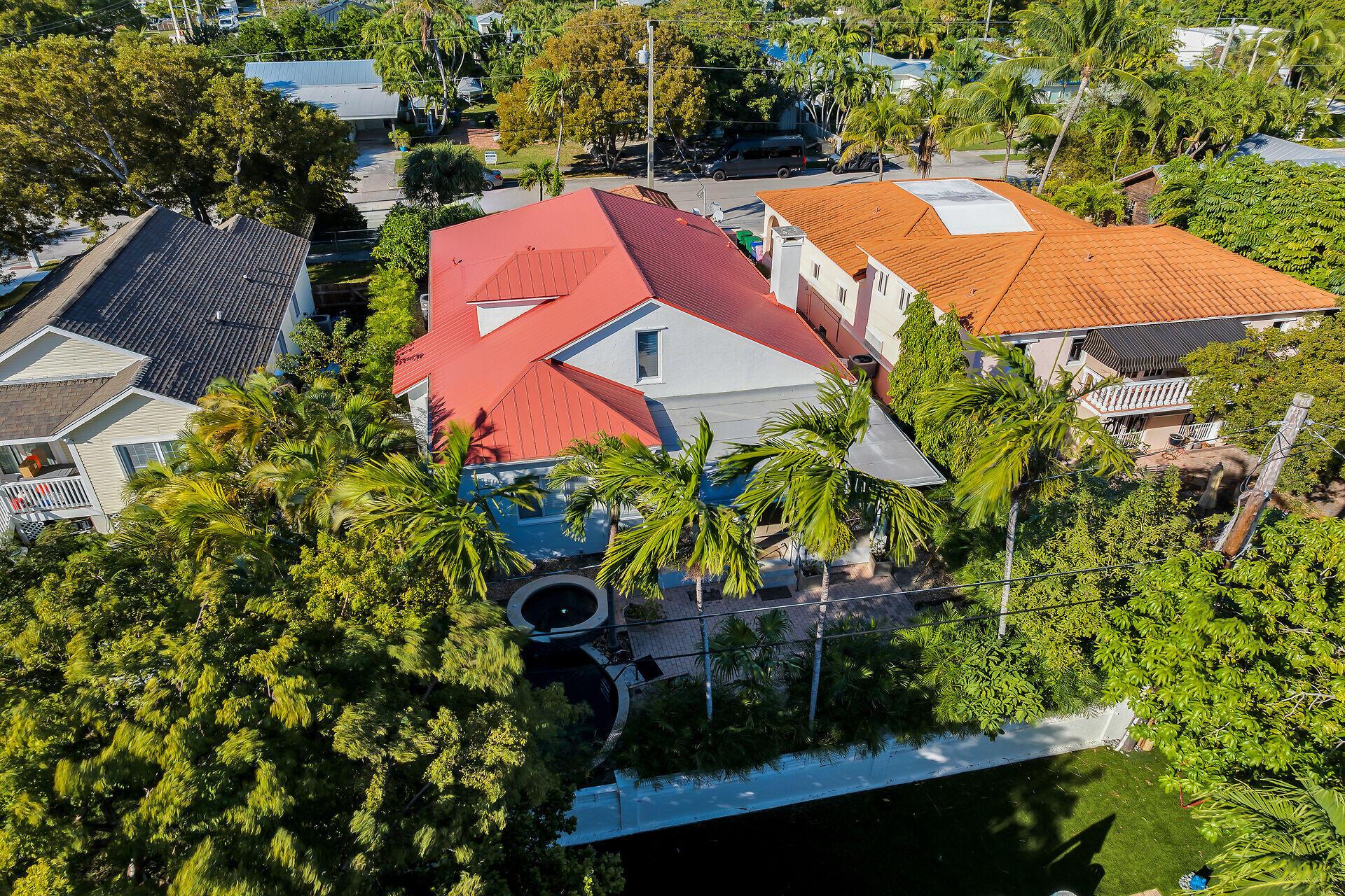 Image 3: Back of home