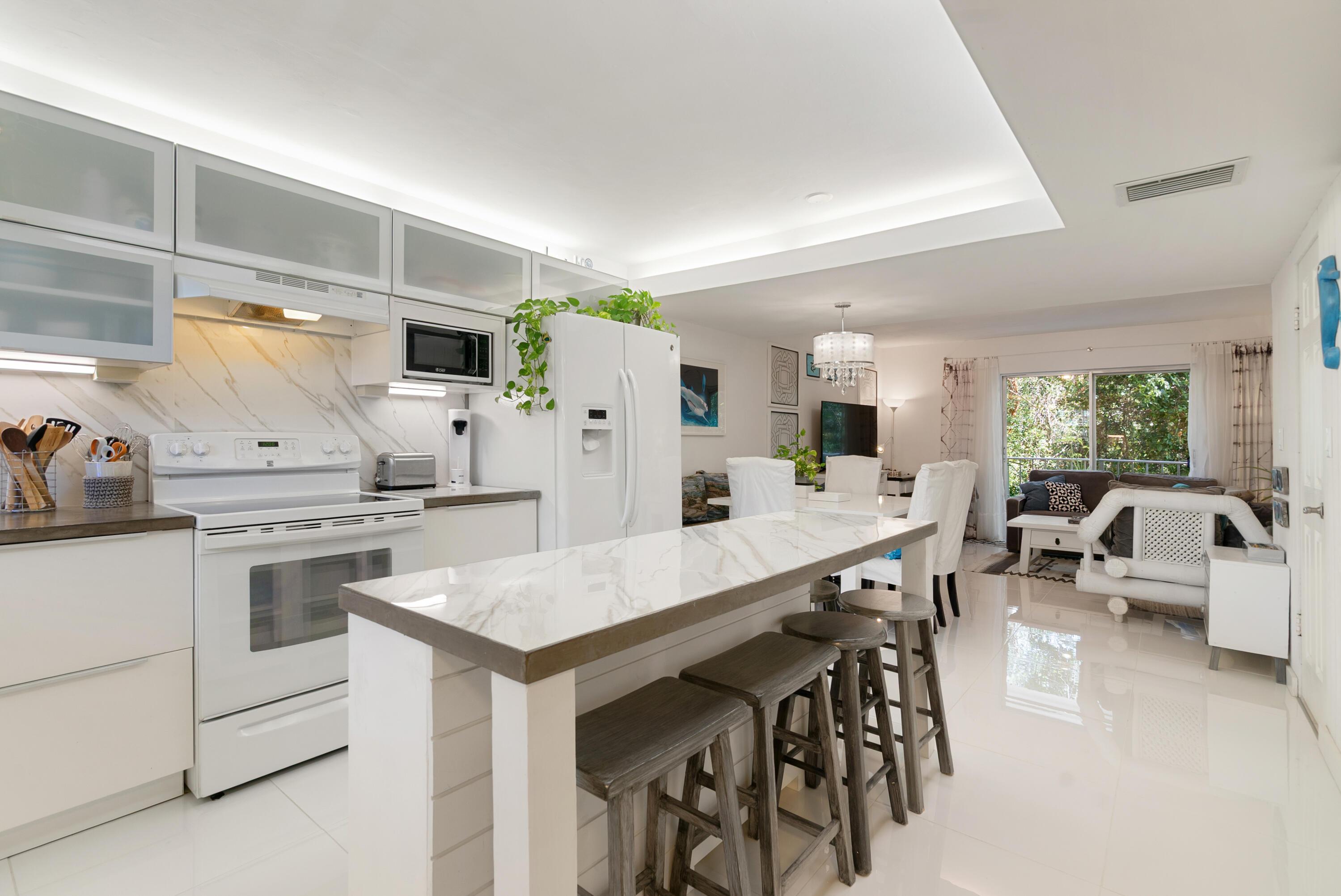 Image 2: Renovated Kitchen