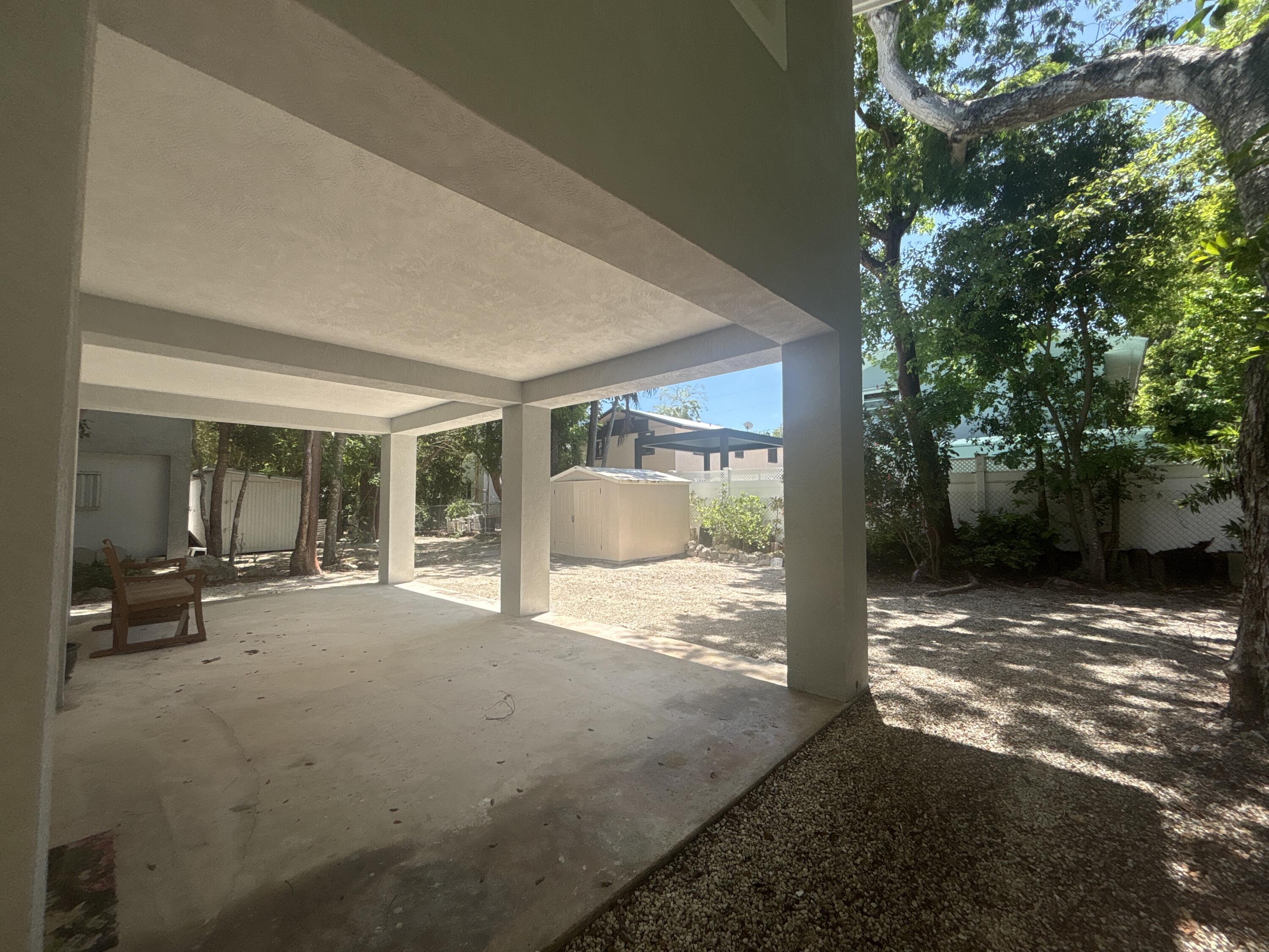 Image 4: Concrete Block!