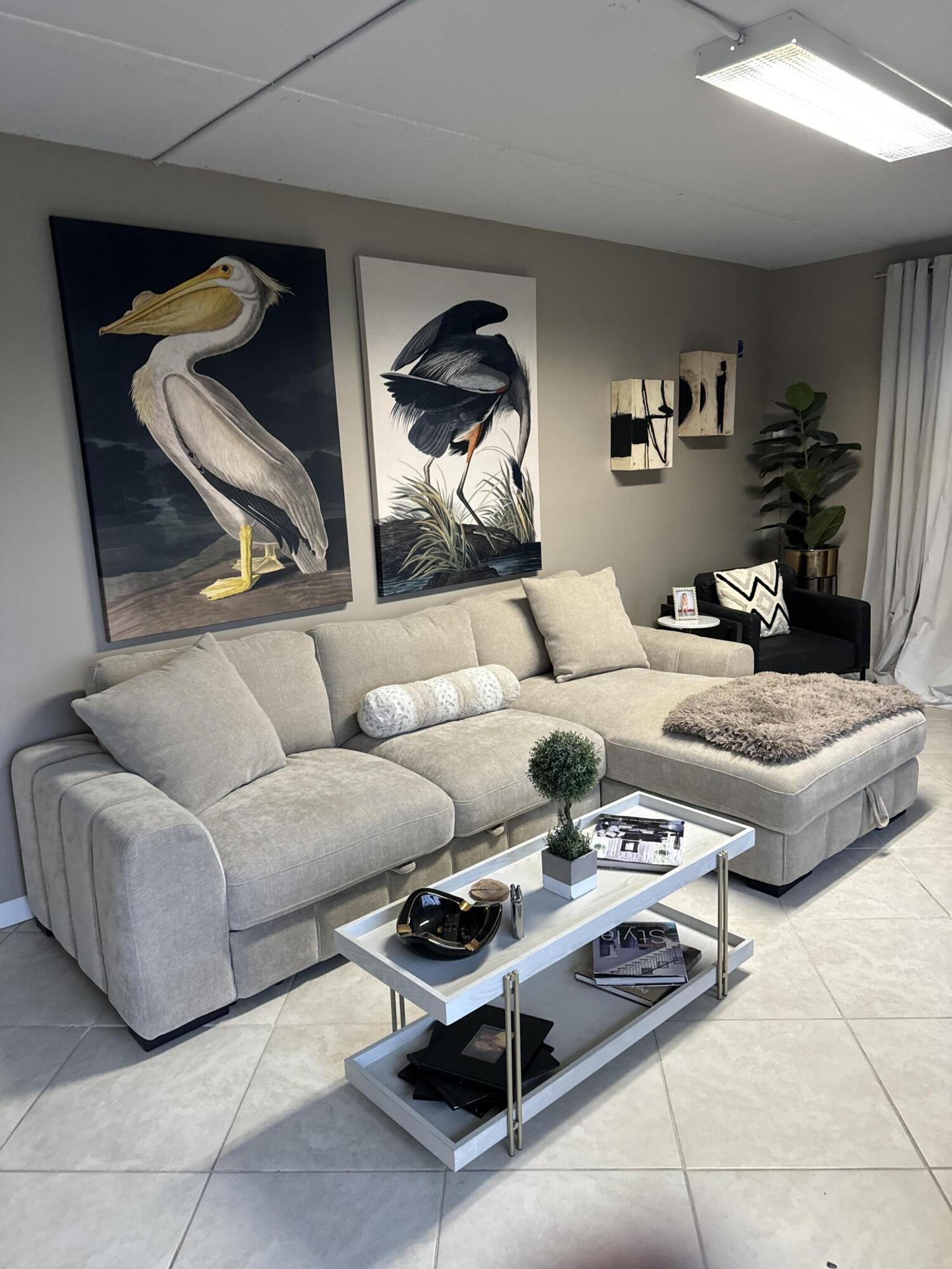Image 2: 1st Floor Living Room