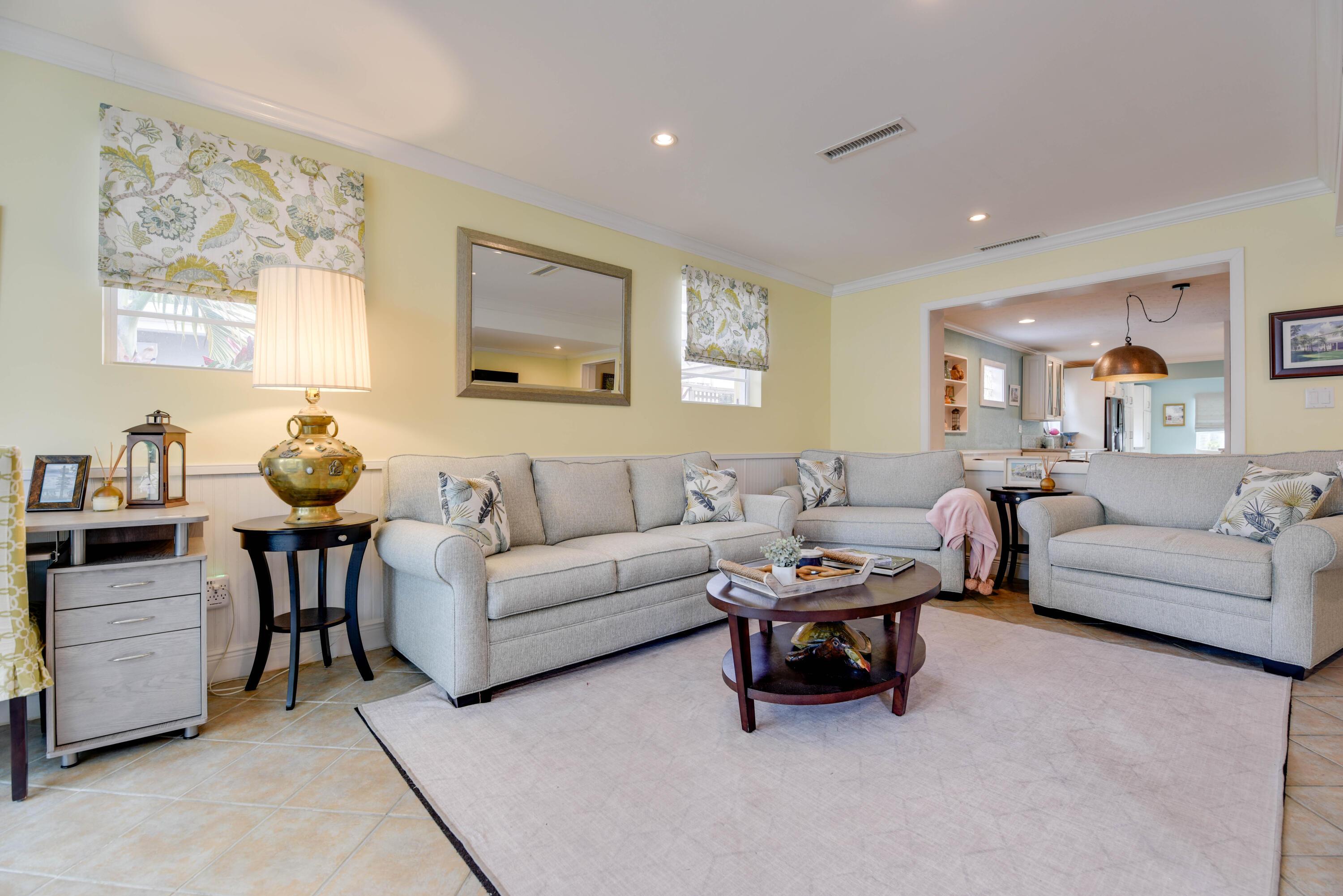 Image 4: 005-12BambooTerrace-KeyWest-FL-33040-FUL