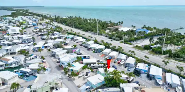 65821 Overseas Highway