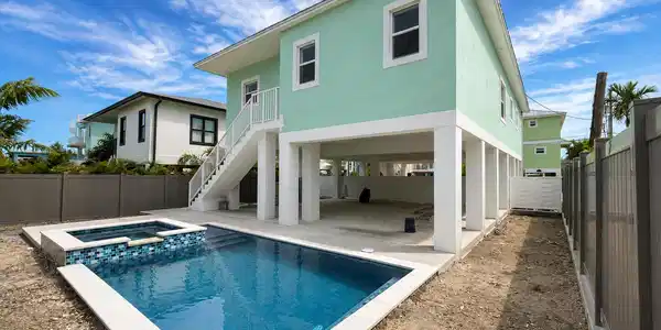 Image 2: Rear Exterior
