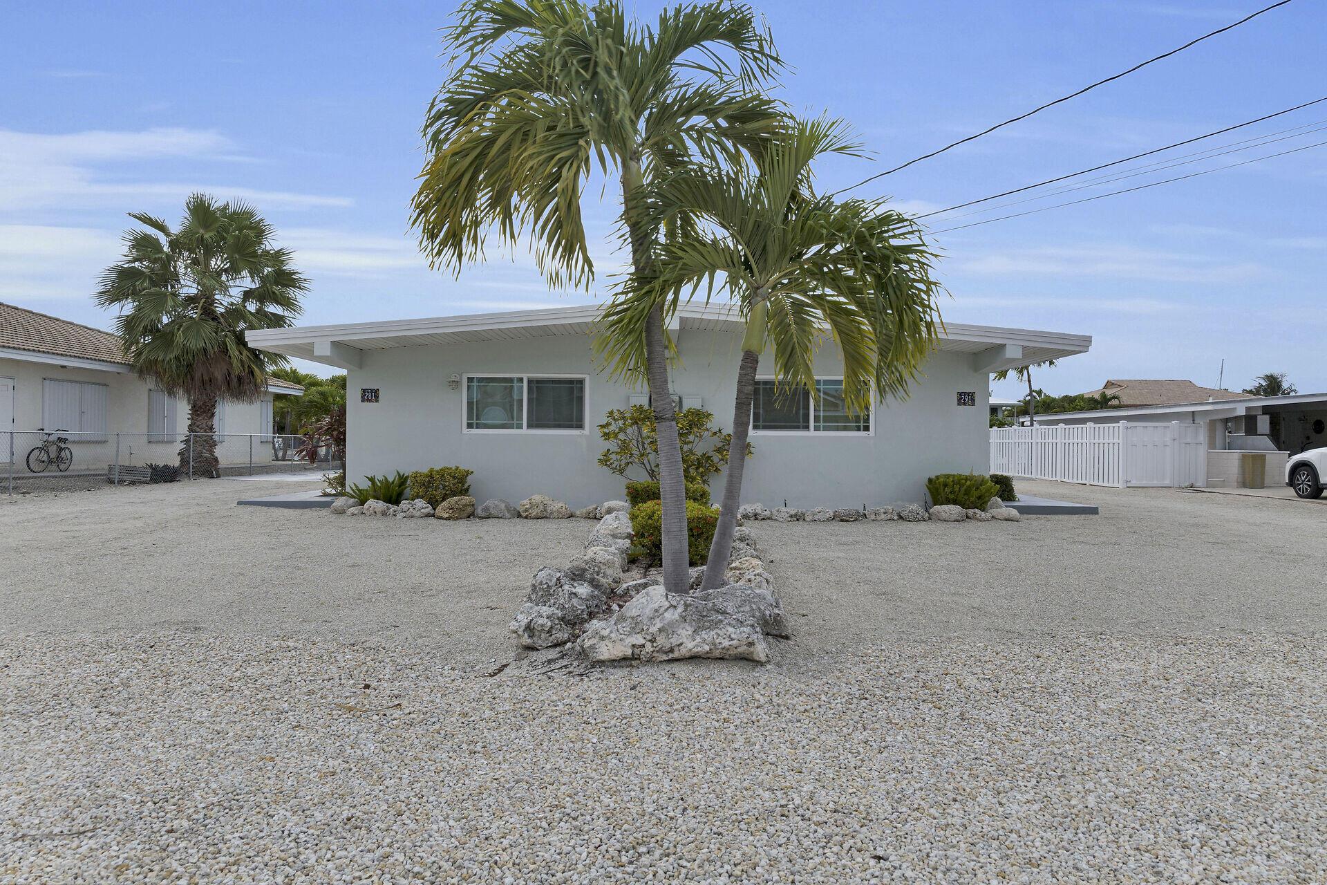 Image 2: virtual-tour-360450-01