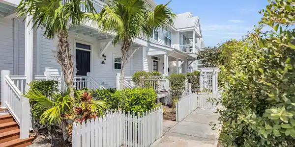 12399 Overseas Highway