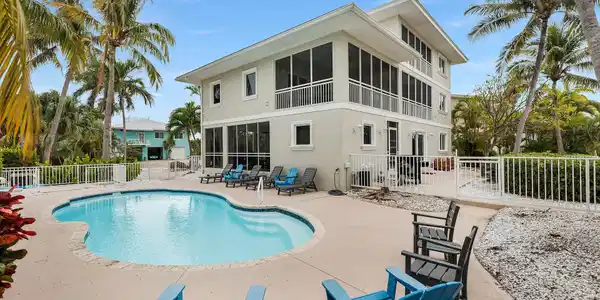 222 S Anglers Drive