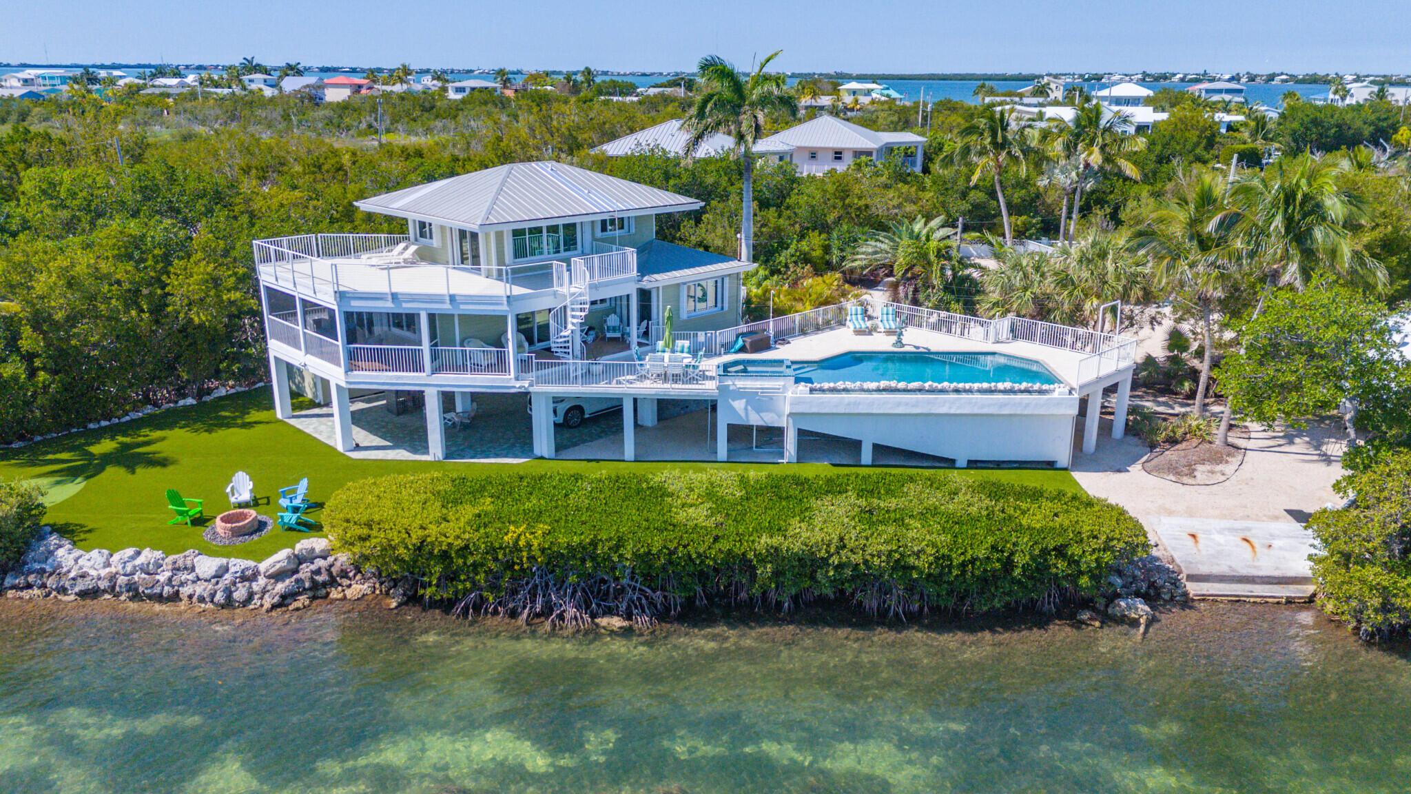 Image 2: 2) 55710-67f3f77bde793