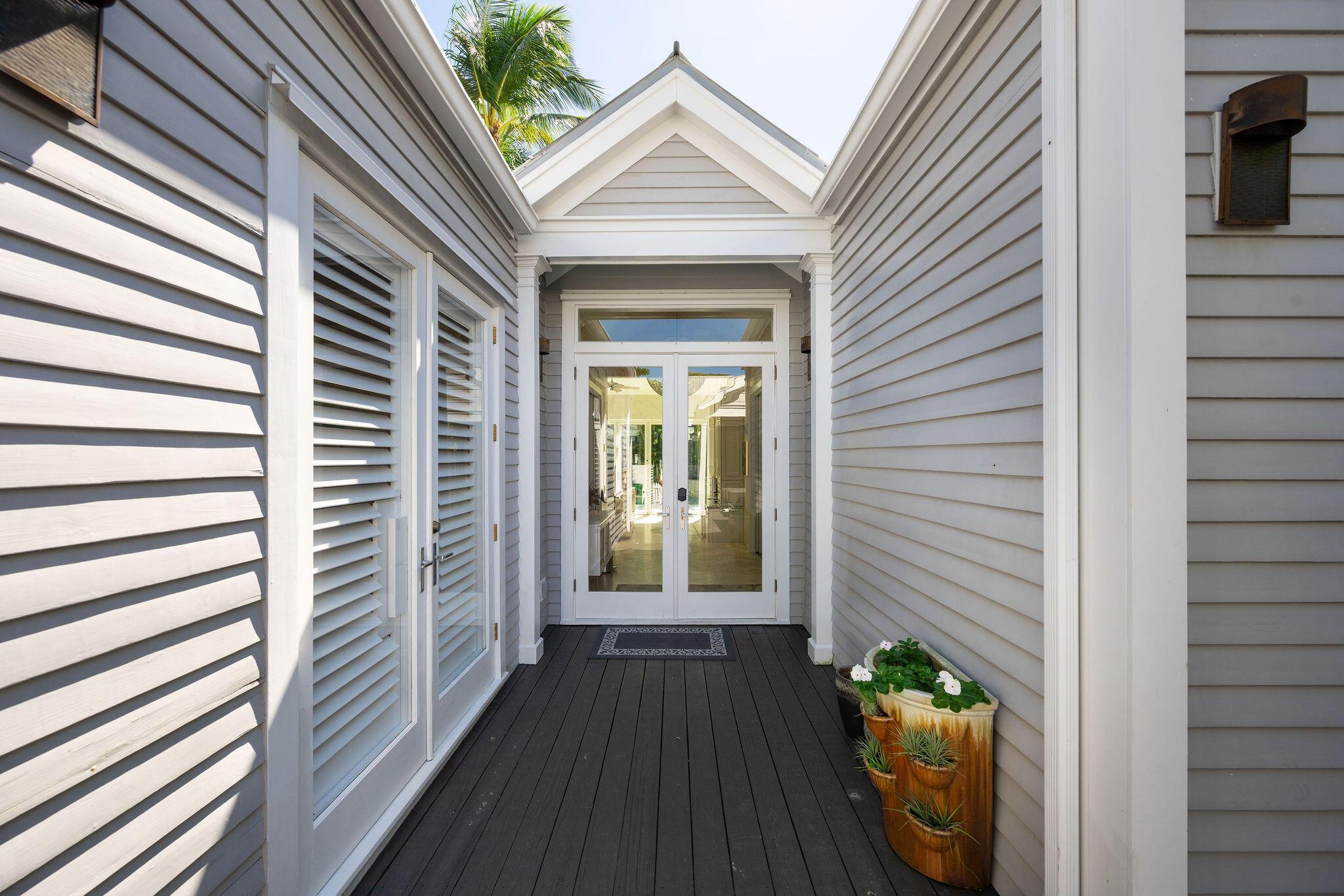 Image 4: 1008 Fleming Street