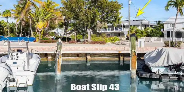 Image 2: Boat Slip 43
