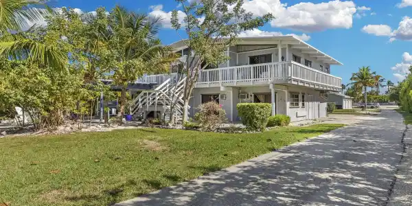 75100 Overseas Highway