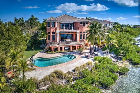 30 Cannon Royal Drive