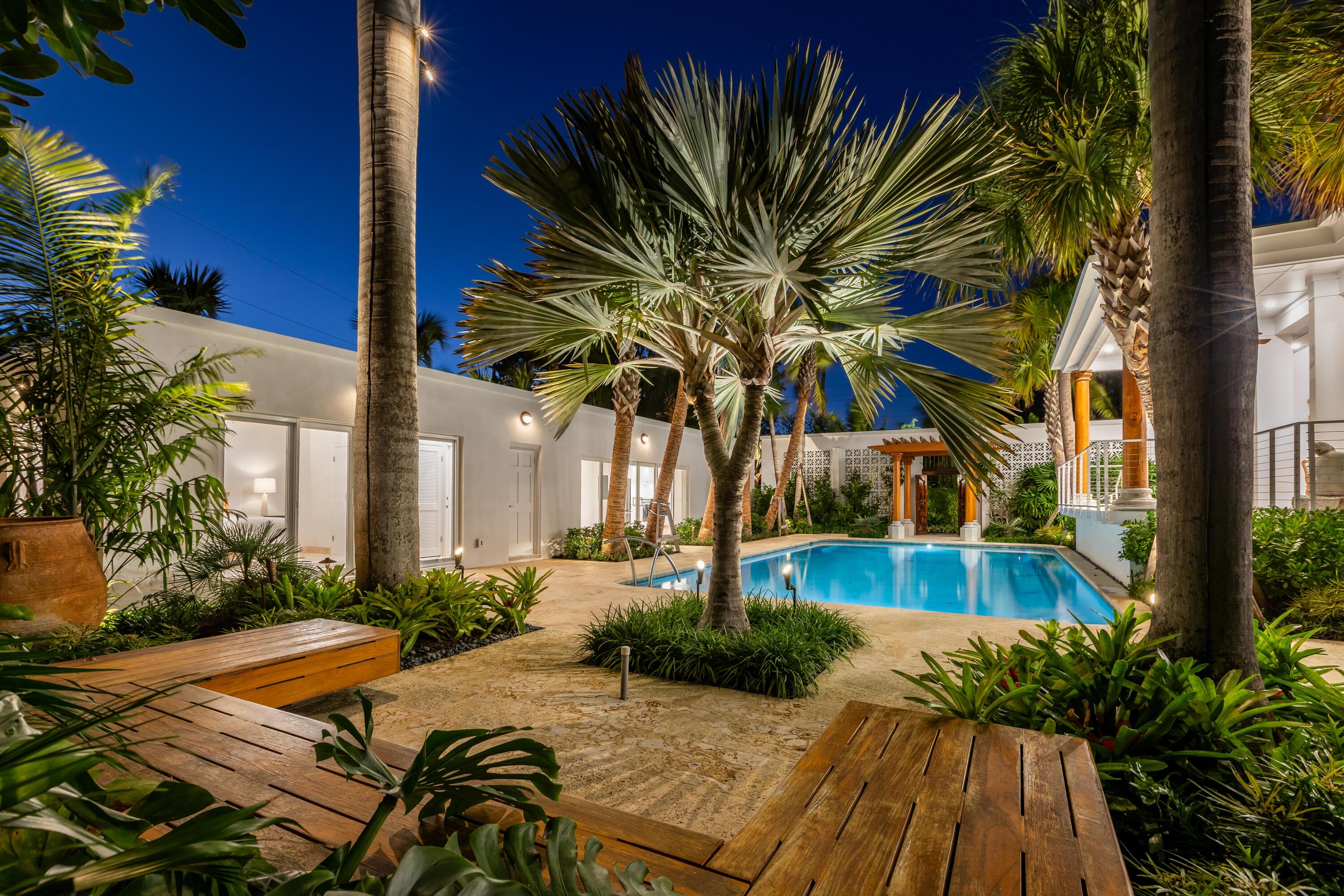 Image 1: 1014 FLAGLER AV HD-53