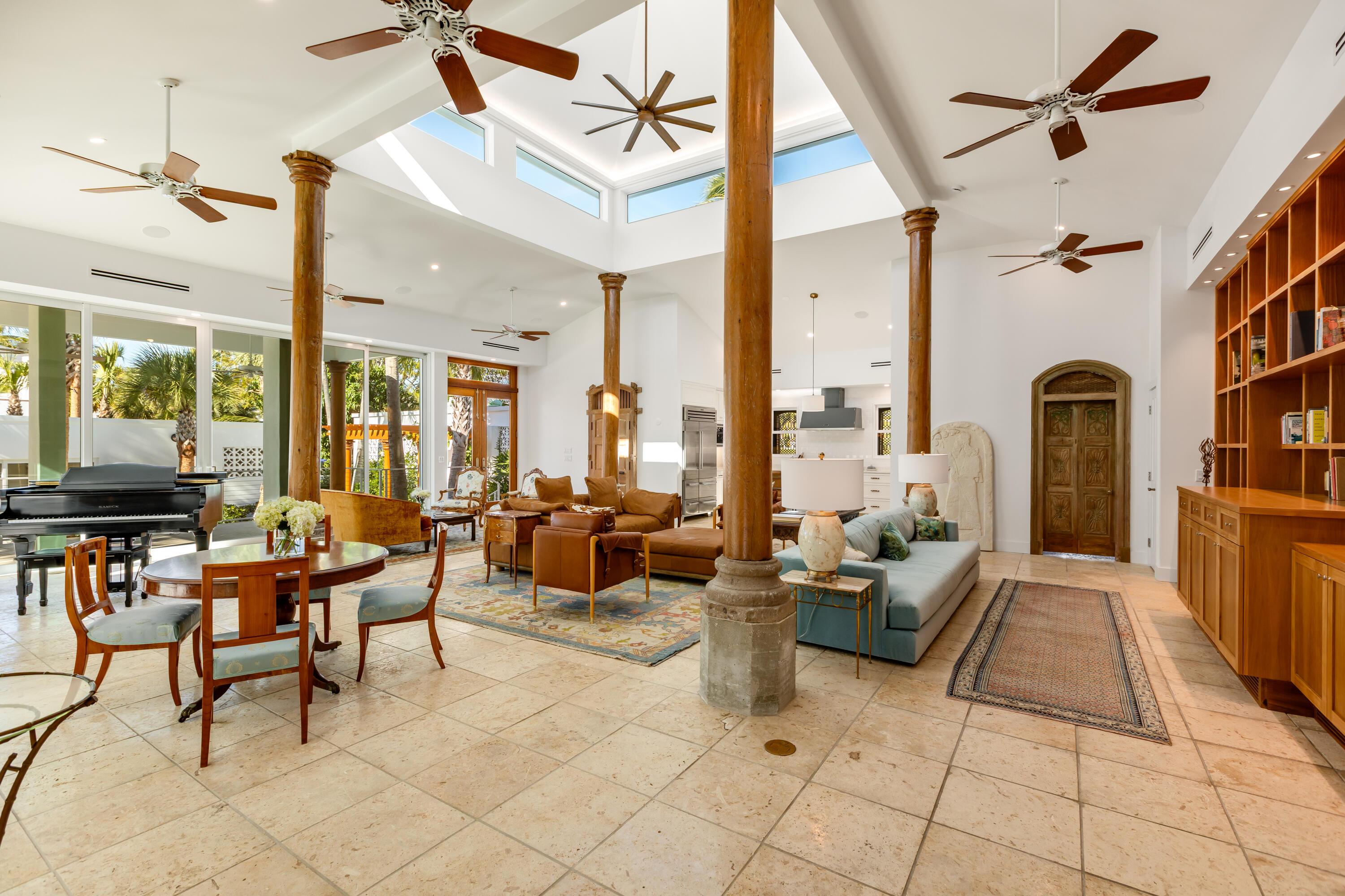 Image 2: 1014 FLAGLER AV HD-17