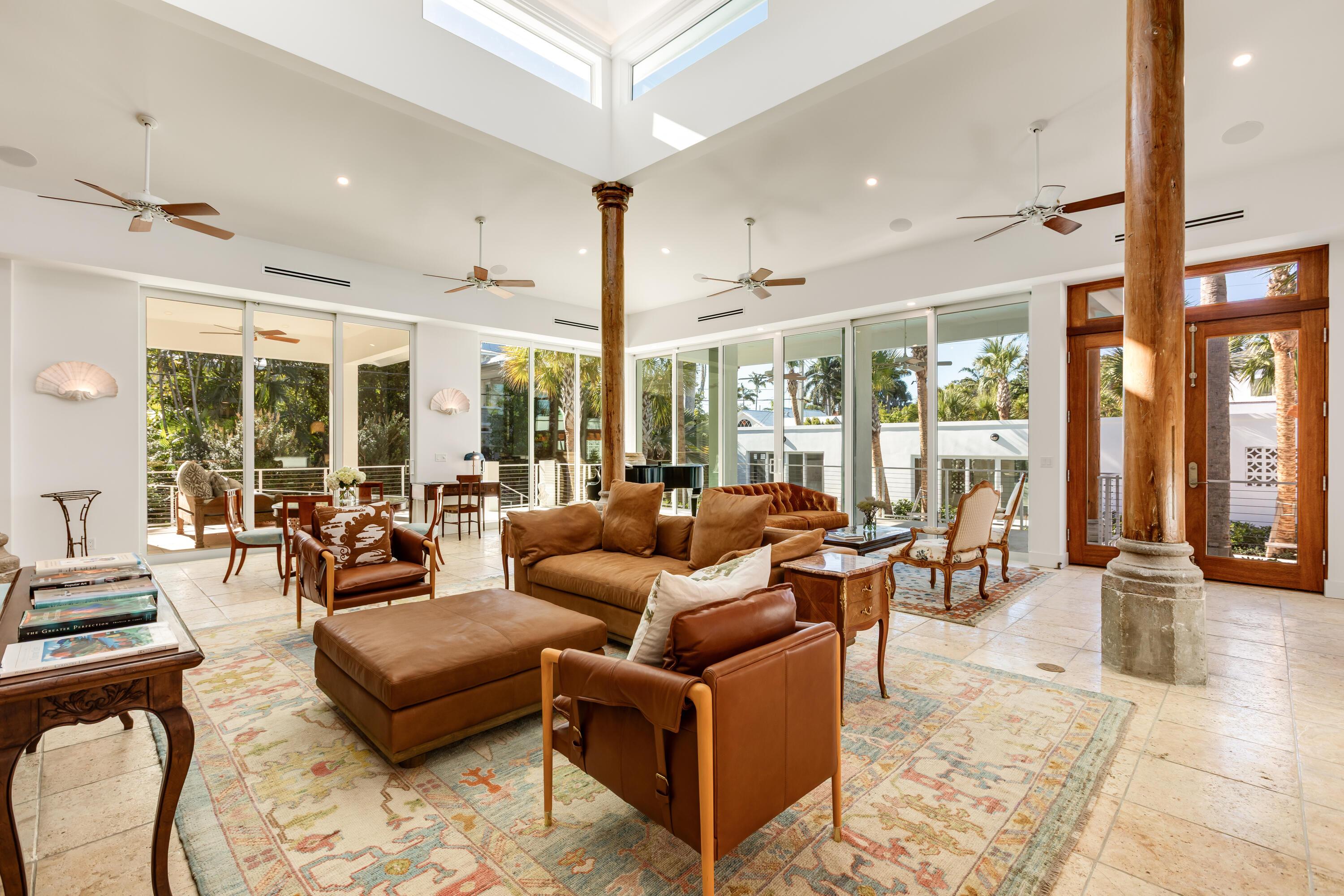 Image 3: 1014 FLAGLER AV HD-16