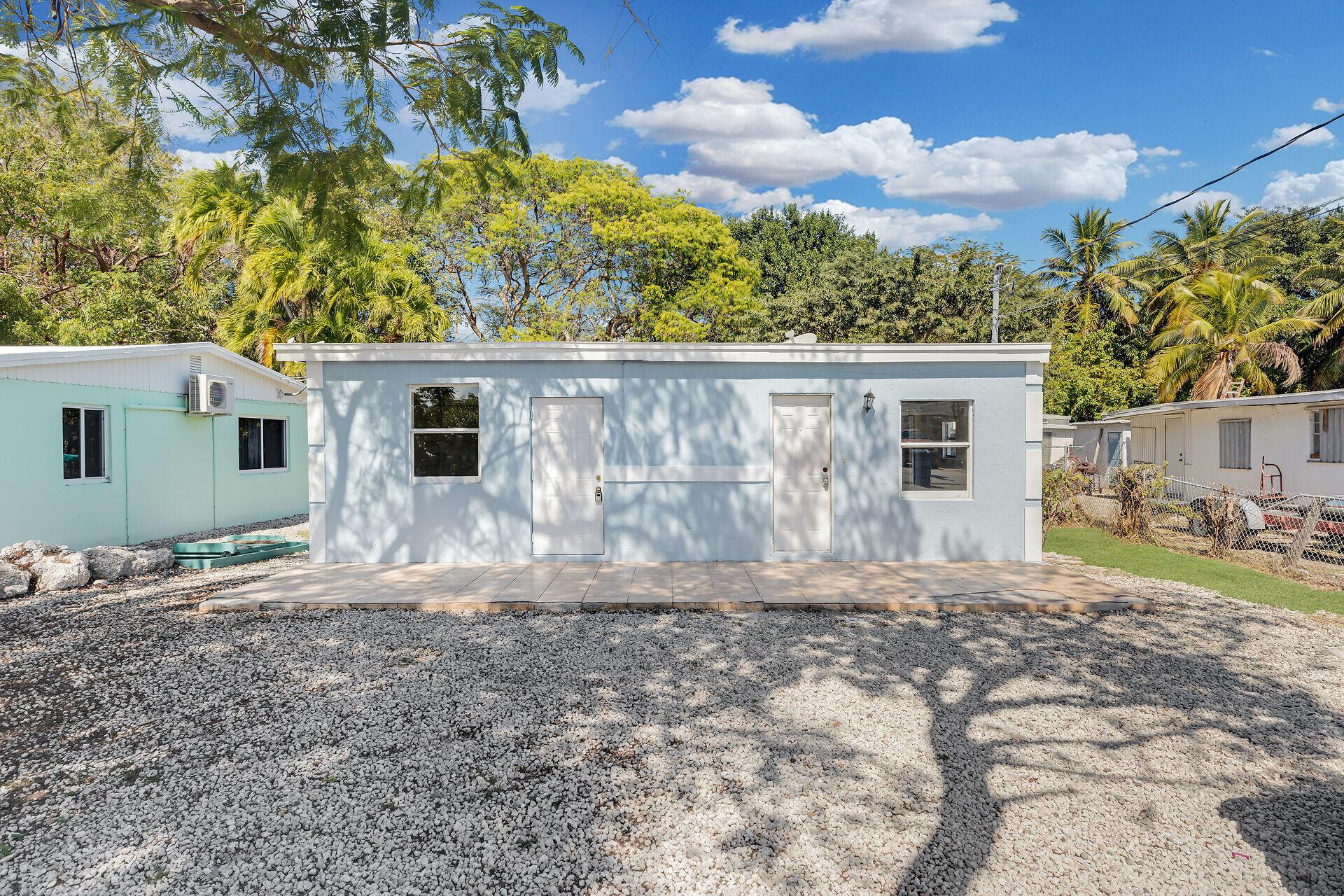 Image 1: virtual-tour-361772-02