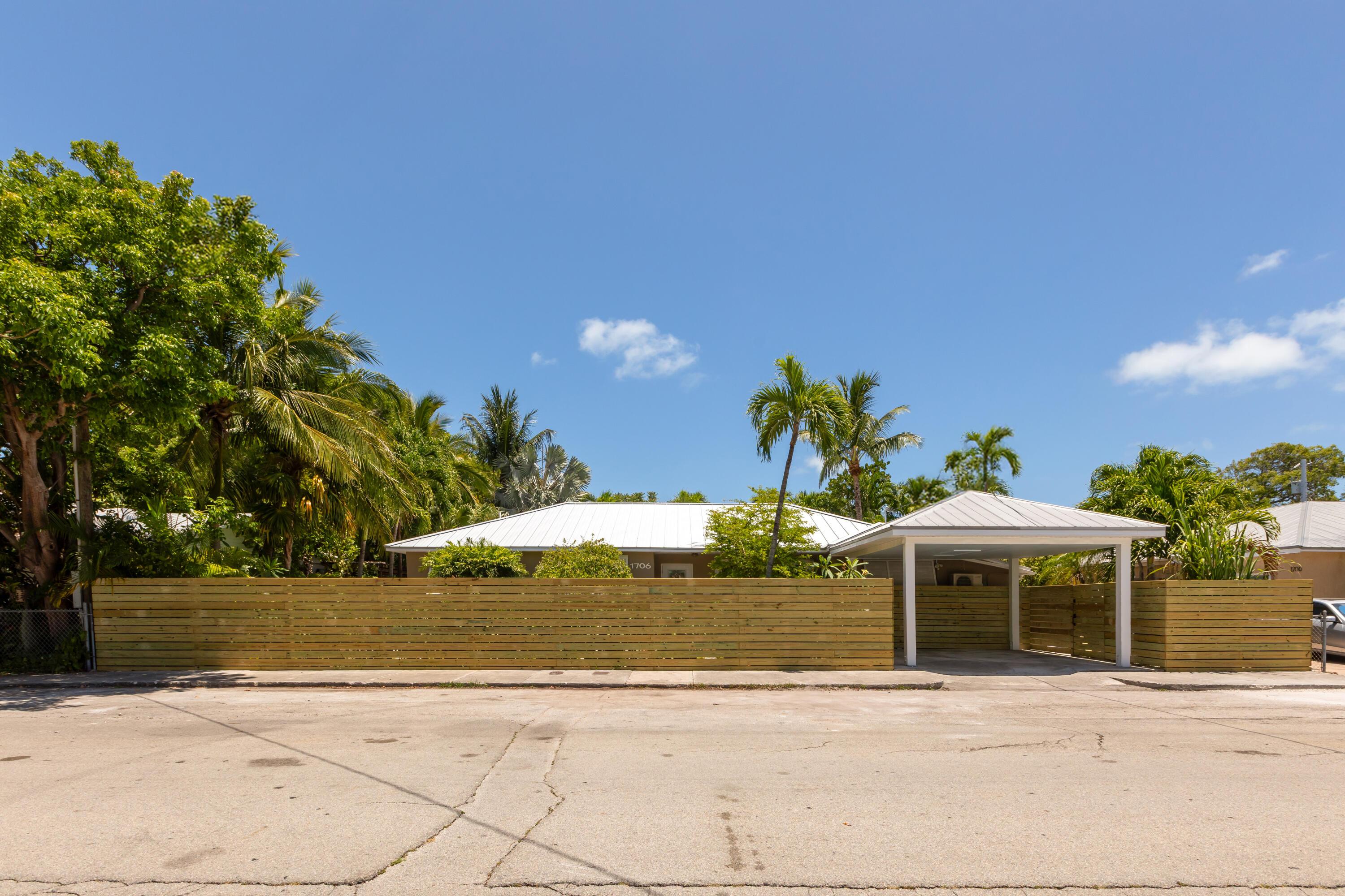 Image 4: 1706 Seminary St, Key West, FL