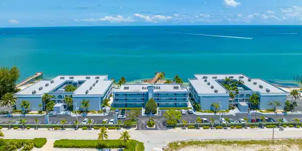 201 E Ocean Drive