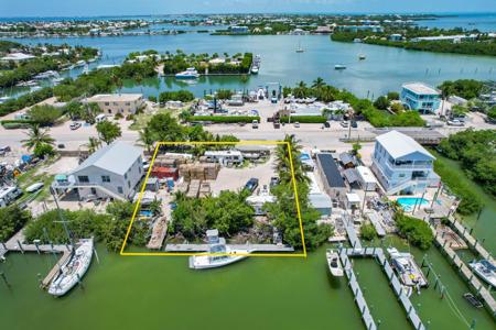 62 Coco Plum Drive
