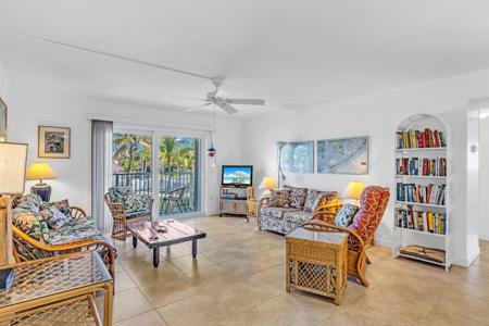 1101 W Ocean Drive