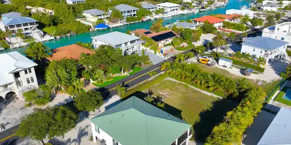 261 W Seaview Drive