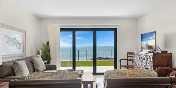 1001 W Ocean Drive