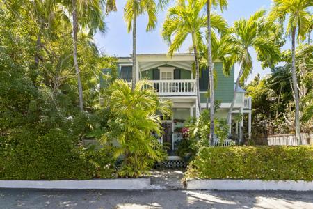 506 Frances Street