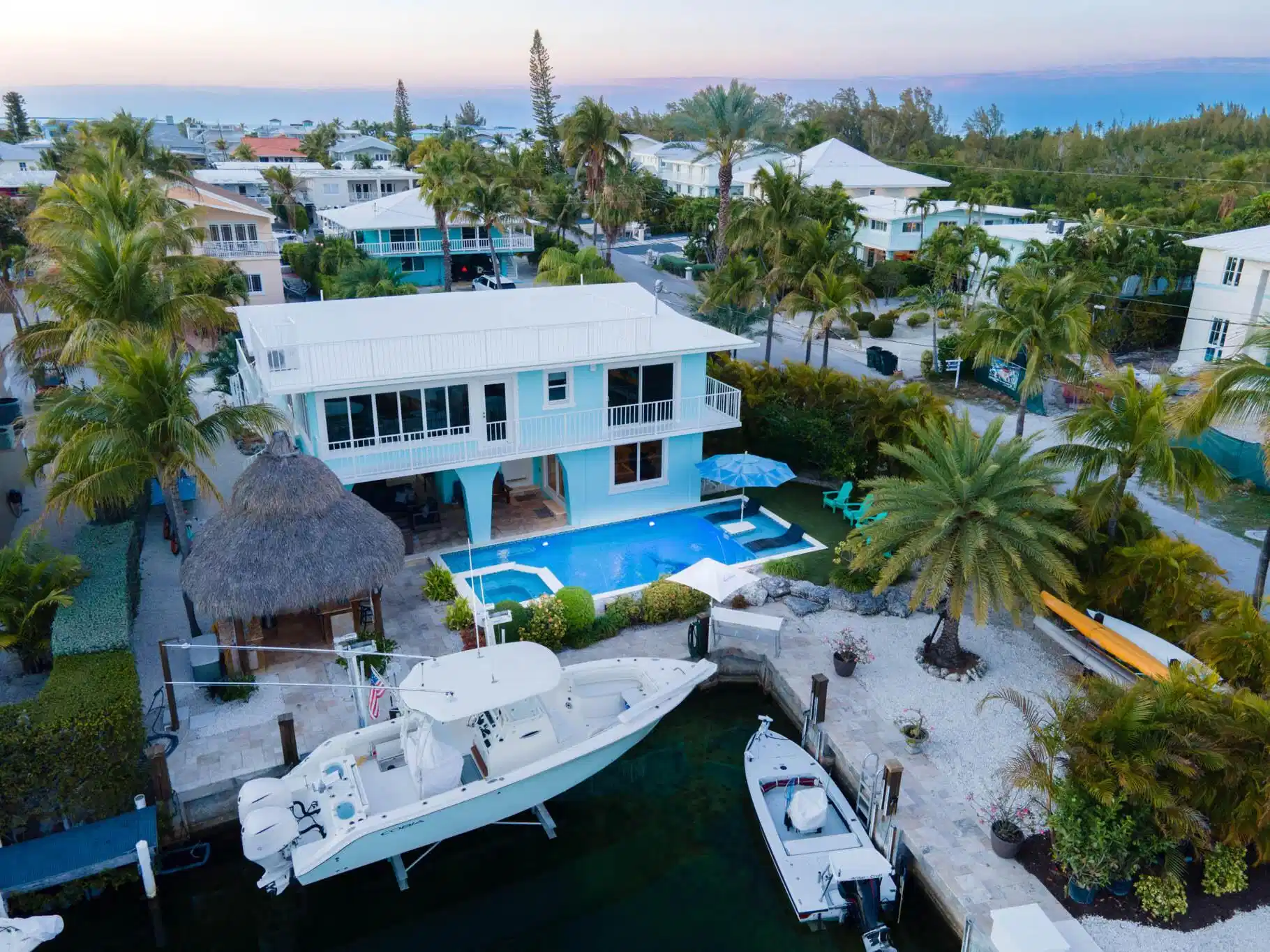 Image 1: 101 Madeira Ct. has it all!