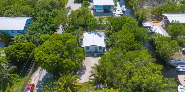 Image 4: 006-30881WittersLane-BigPineKey-FL-33043