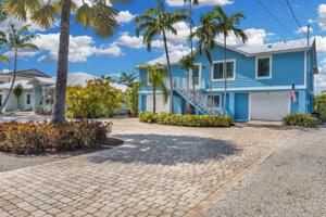 122 Venetian Way