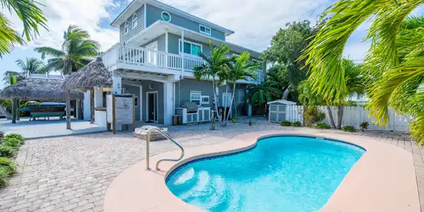 643 Indies Road
