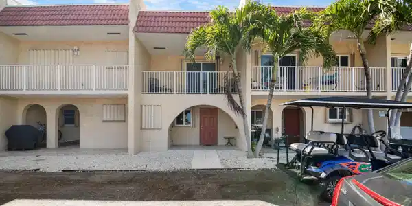 423 Sombrero Beach Road
