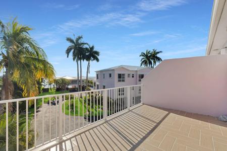 117 Coco Plum Drive