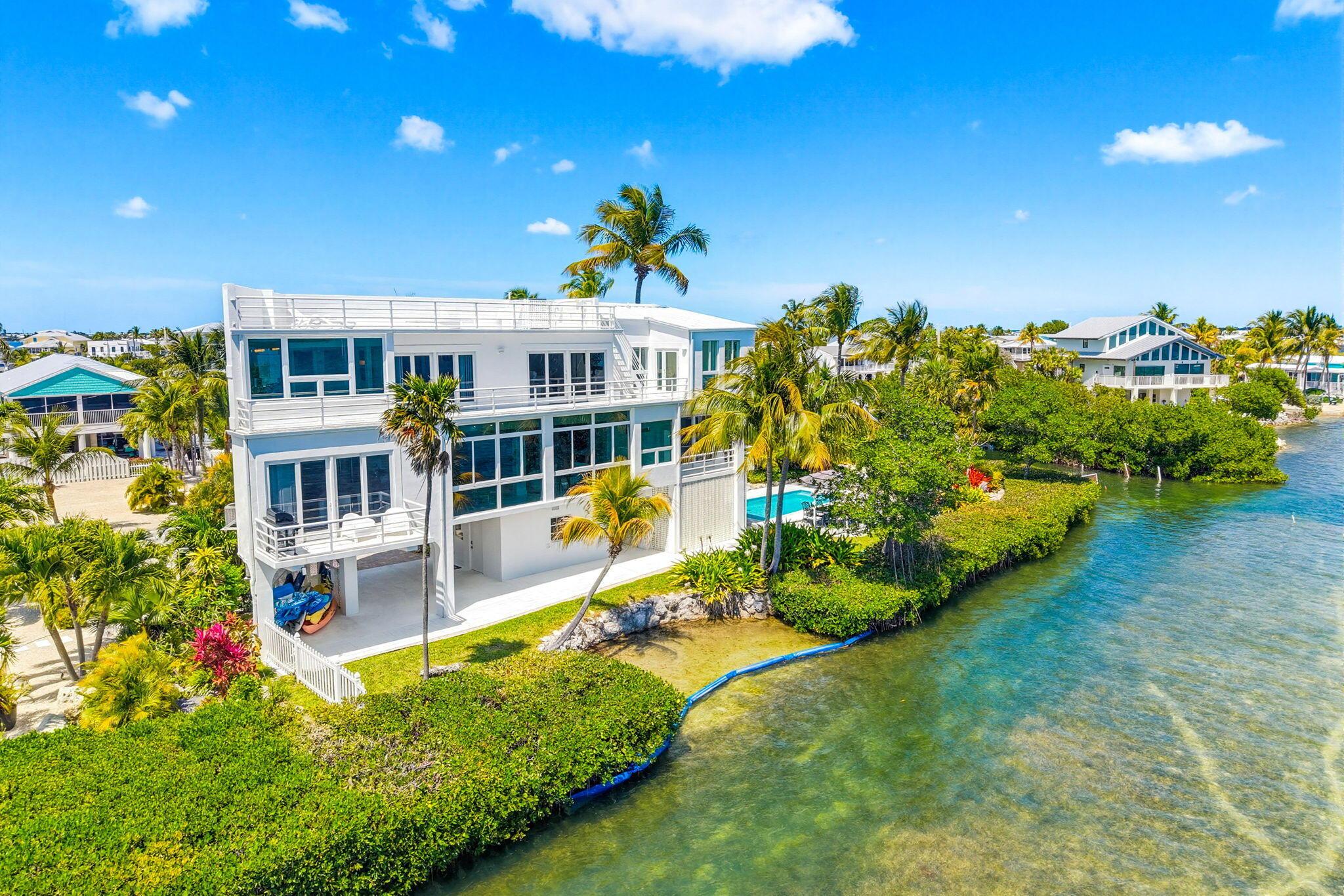 Image 3: 1083 Labat Lane, Cudjoe Key