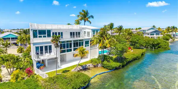 Image 3: 1083 Labat Lane, Cudjoe Key