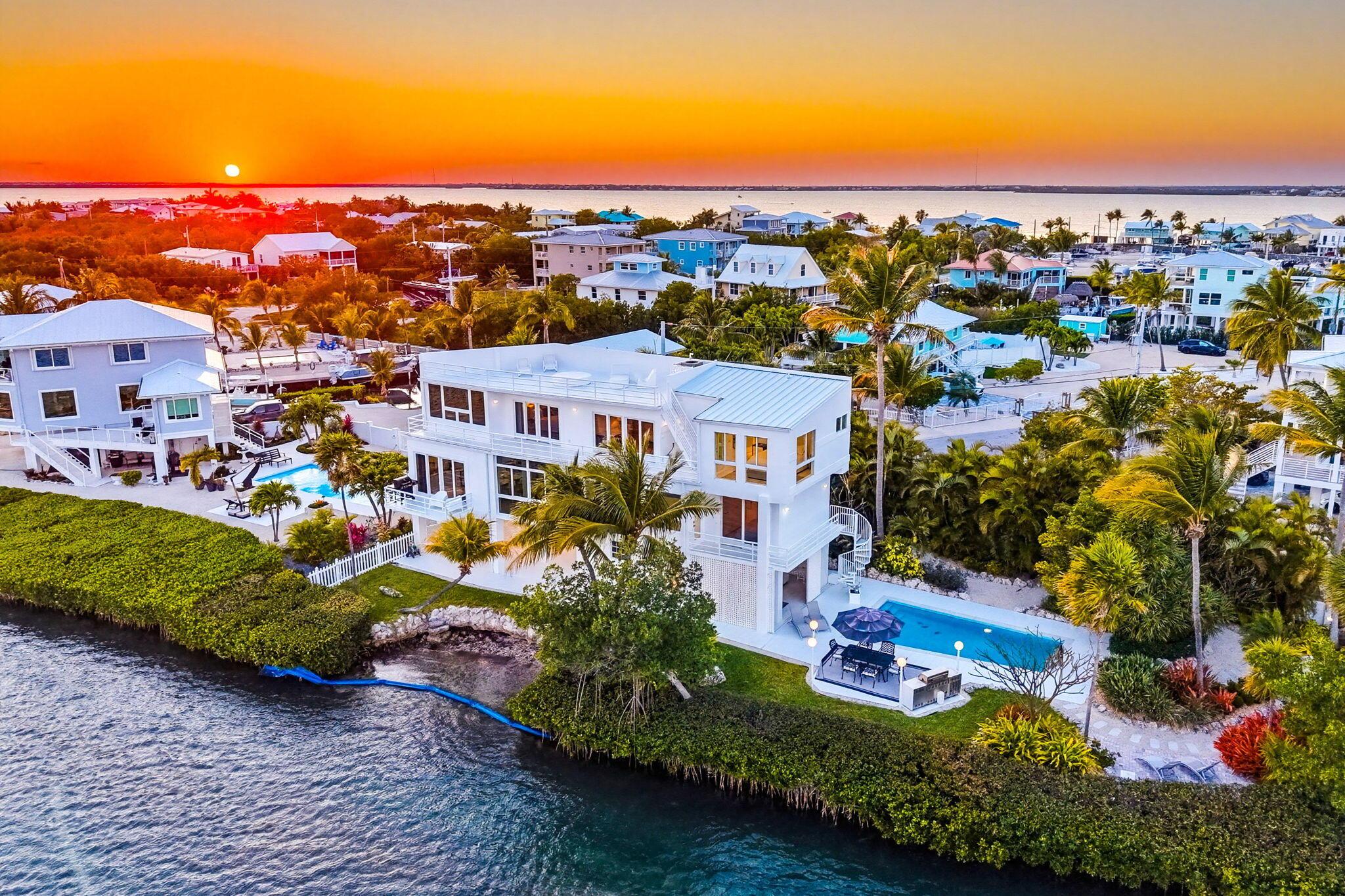 Image 4: 1083 Labat Lane, Cudjoe Key