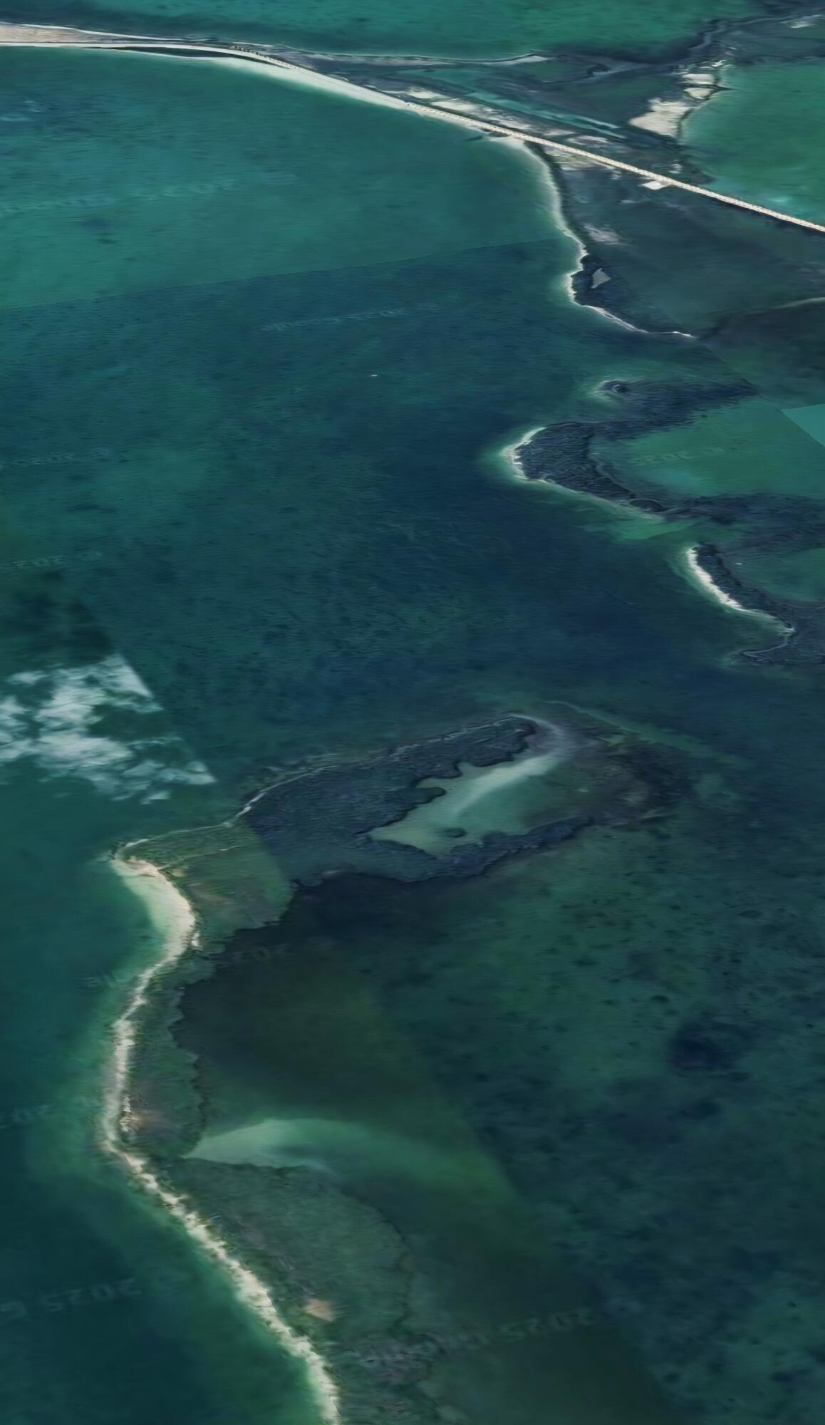 Image 3: All of Main Key