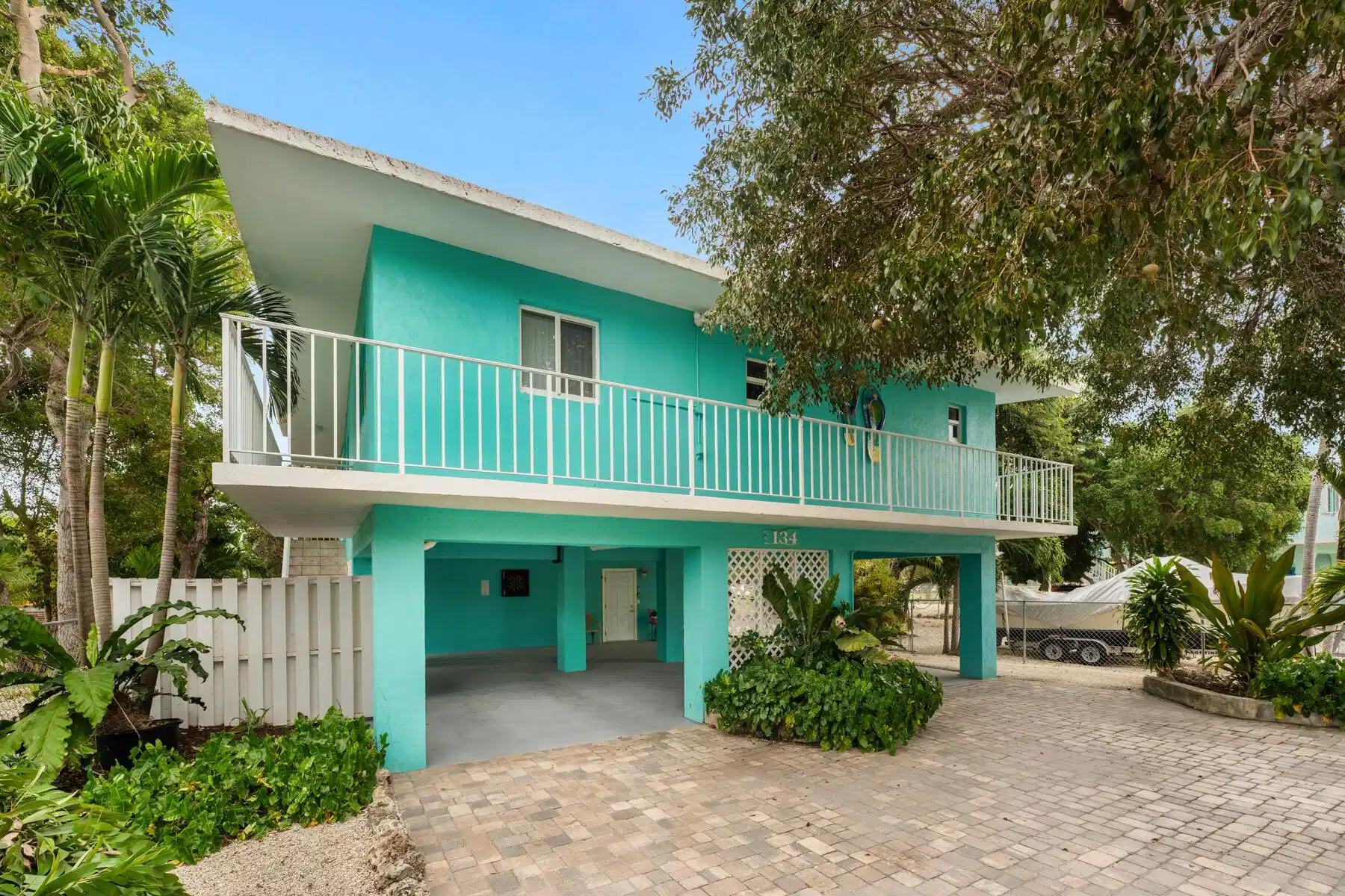 Image 1: 134 Dove Creek Dr_1oakstudios_03
