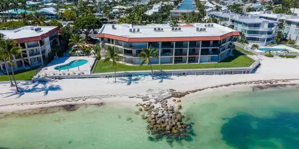 1001 W Ocean
