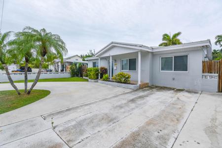 2418 Flagler Avenue
