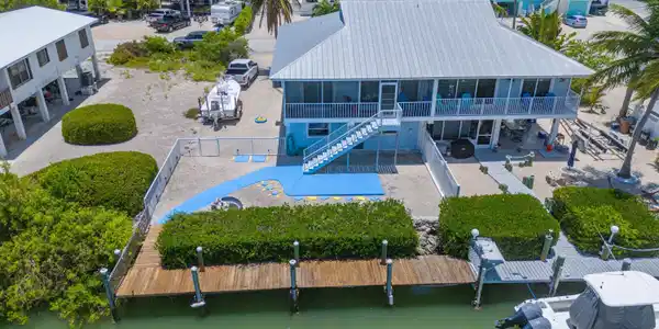 306 N Anglers Drive