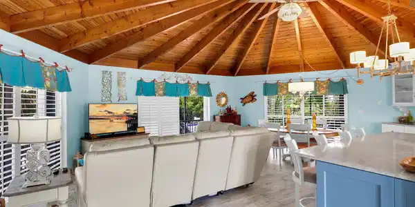 Image 2: Entering Open Living Area