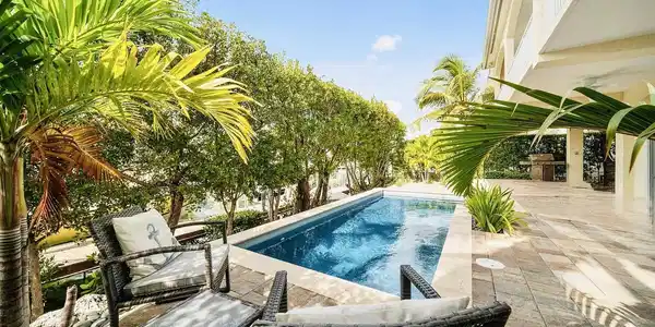 71 W Plaza Del Lago
